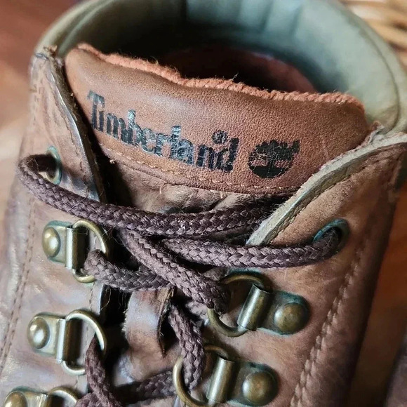Timberland Brown Lace Up Boots - Picture 7 of 16